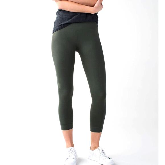 Lululemon Zone In Crop Athletic Compression Legging - Picture 4 of 16